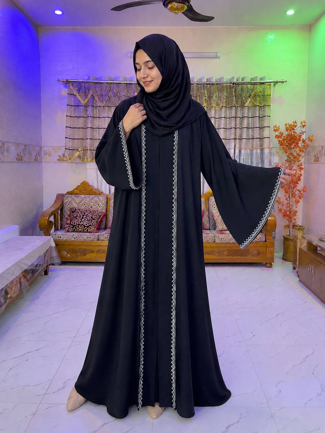 Abaya H1